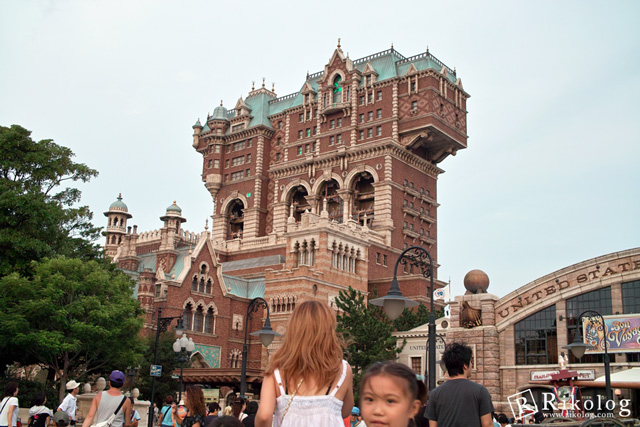 タワー・オブ・テラーをDP2で。(SIGMA DP2)